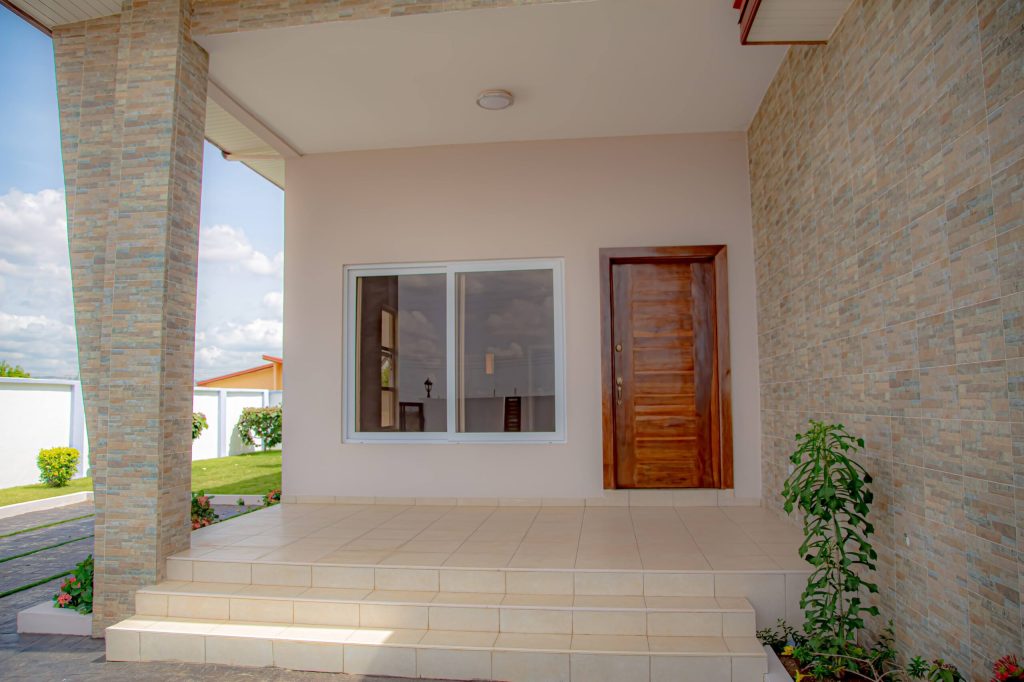 1 bedroom apartment for sale in Sakumono Accra