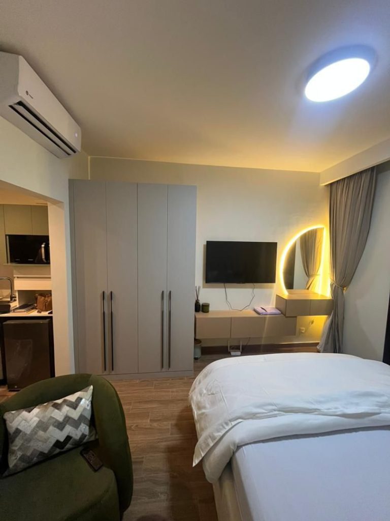 Studio Apartment – Harmonia Residence, Airport West
